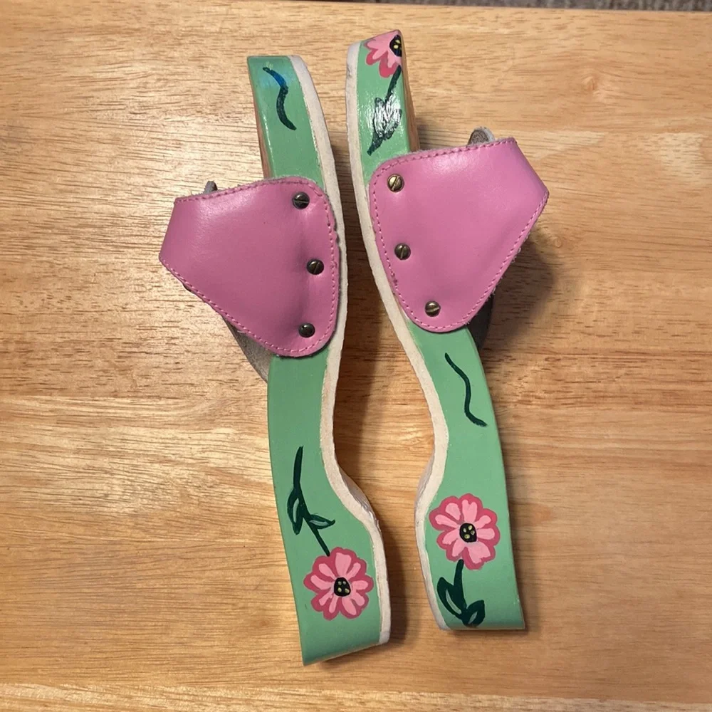 Dr Scholls Hand Painted Pink Patent Leather Wooden Exercise Sandals Vintage 70’s - Picture 2 of 9